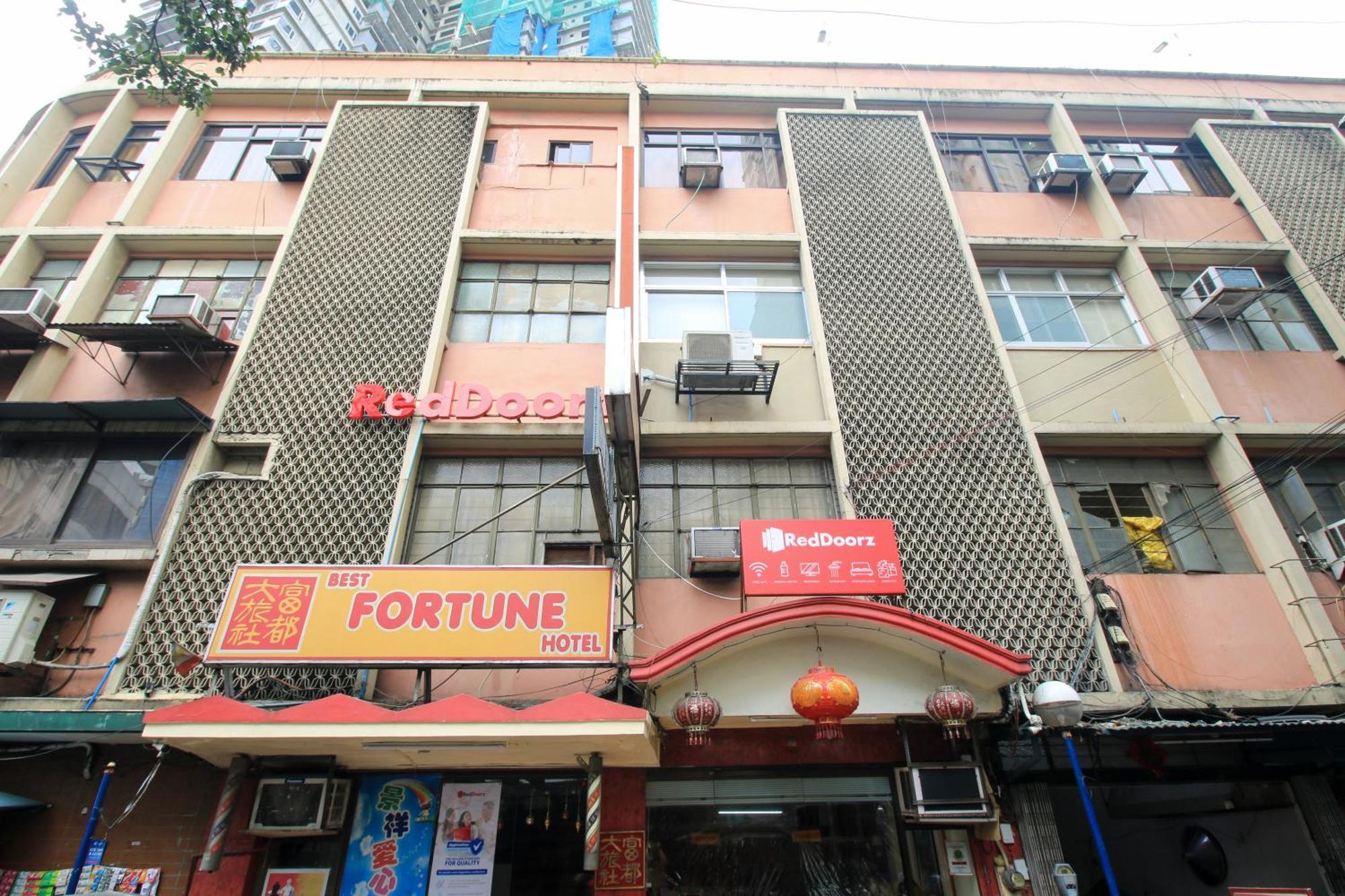 Reddoorz Plus @ Chinatown Binondo Манила Экстерьер фото